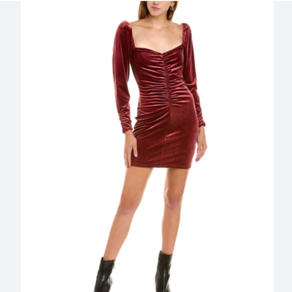 ASTR Ellsmere Velvet Sheath Dress In Red